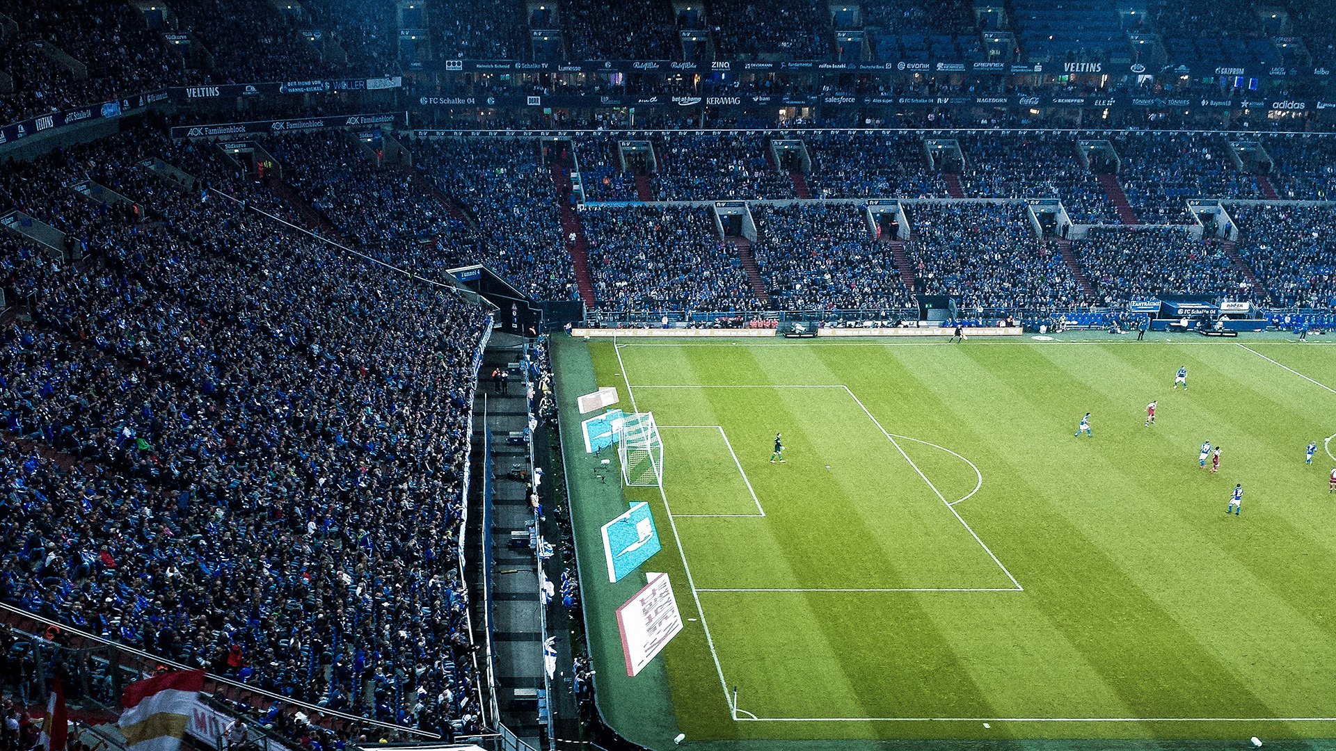 德甲血战到底:攻势凶猛,防守坚韧,德甲积分榜雪缘